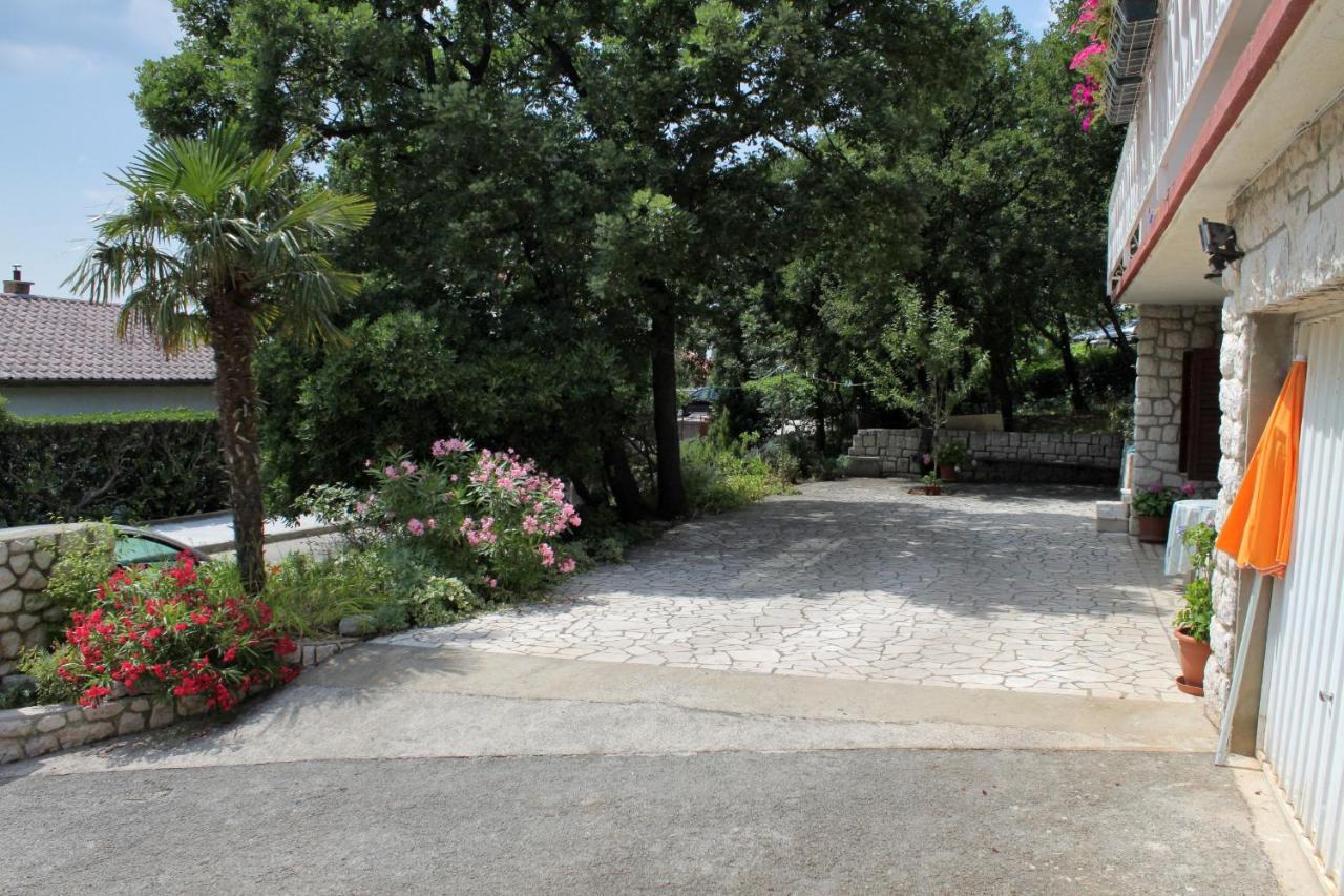 Apartments With A Parking Space Novi Vinodolski - 2423 Εξωτερικό φωτογραφία