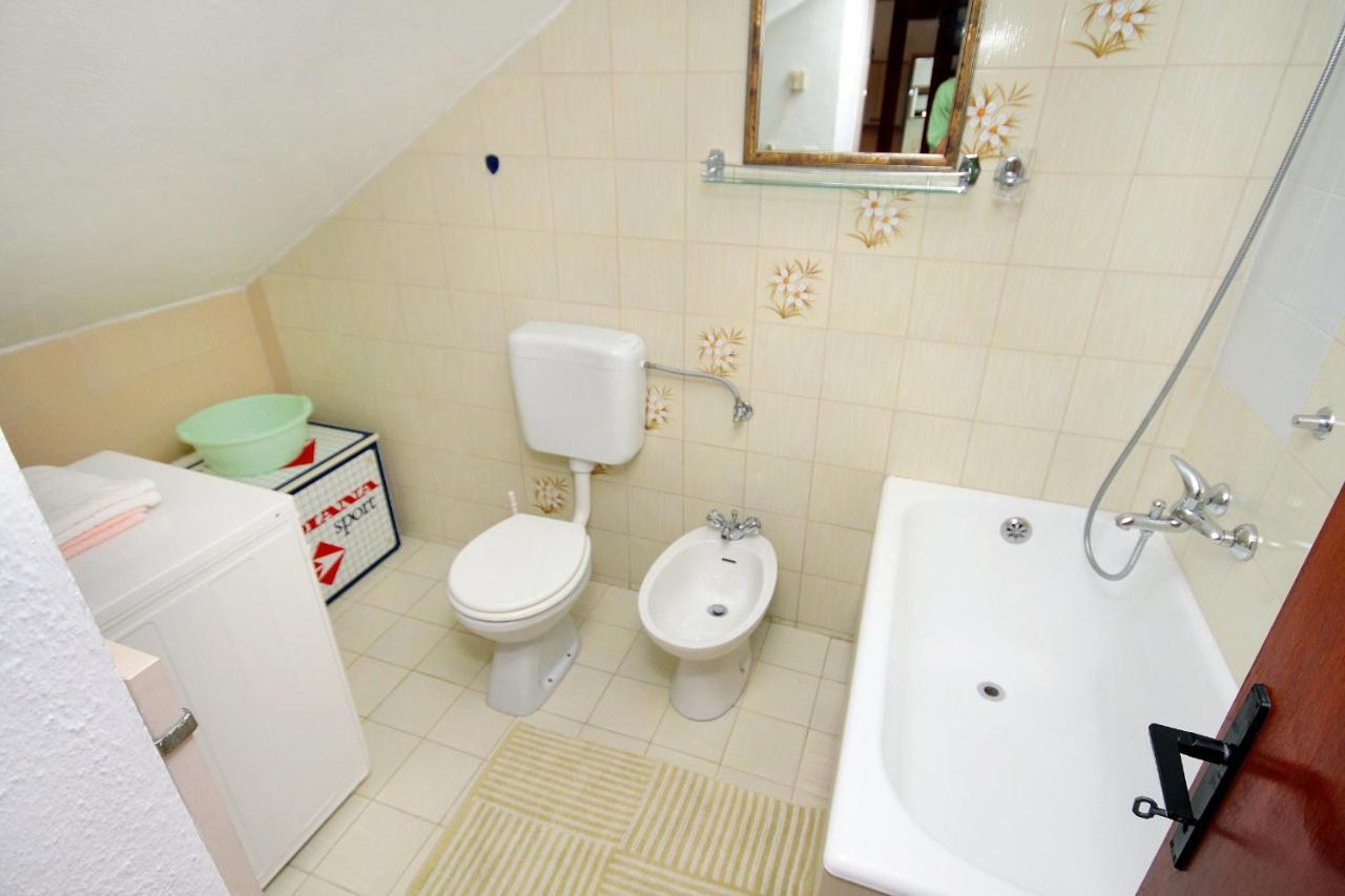 Apartments With A Parking Space Novi Vinodolski - 2423 Εξωτερικό φωτογραφία